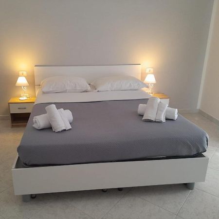 Duomo Home Napoli Bagian luar foto